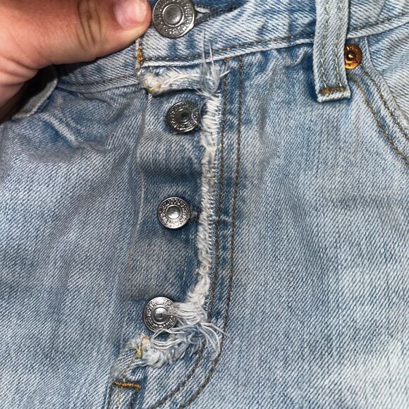 Levi 501 high waisted shorts sz 28 - Picture 3 of 5